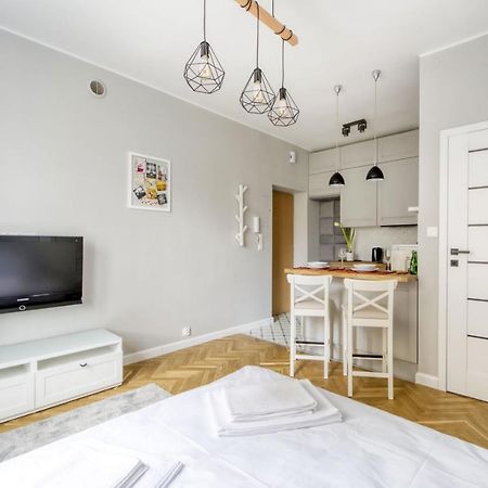 King Apart Dickensa Apartment Warsaw Exterior photo